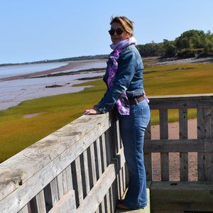 Meet your Posher, Bernice